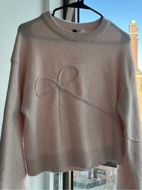 Soft Pink Bow-Detail Womens Sweater